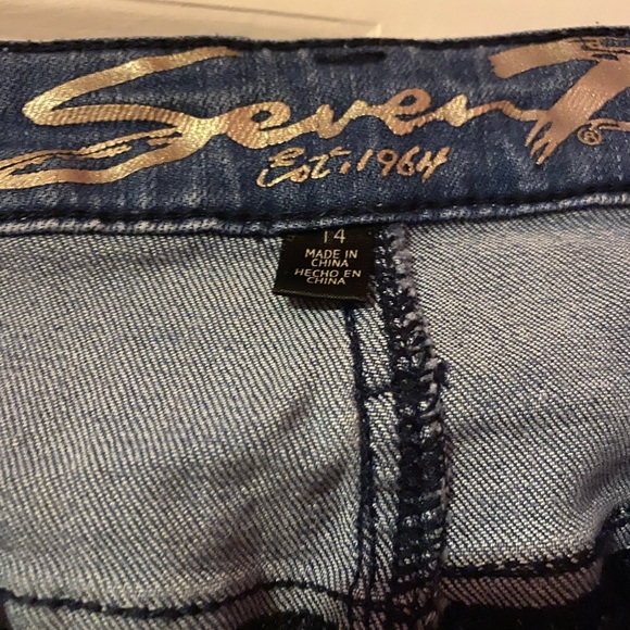 Plus Size Jeans - Picture 2 of 2